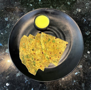 Garden Fresh Palak Paratha