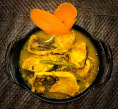 Naga Fish Tomato Curry