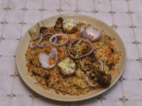 Chicken Tawa Biryani(With Greavy)