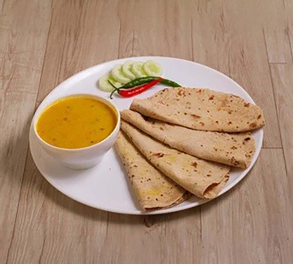 Kadhi With Chapatis (4Pcs)