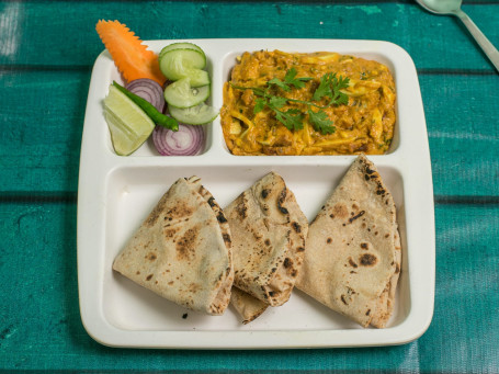 Chapati With Chicken Bharta