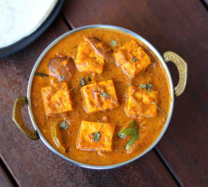 Normal Kadai Paneer (6 Pcs)