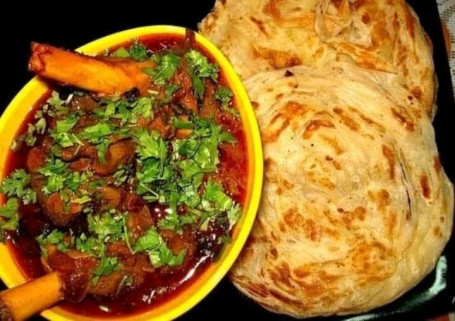 Lucknow Lachcha Paratha Chicken Bhuna Msala