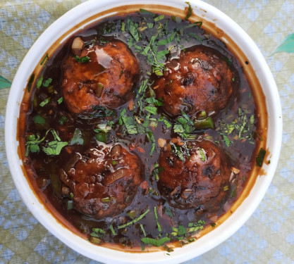 Manchurian Dry And Gravy Chicken