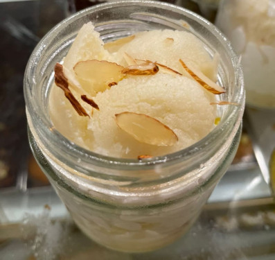 Rasgulla Cake Jar