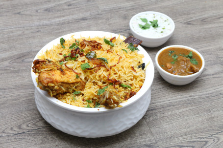 Chicken Dum Biryani (1100 Ml)