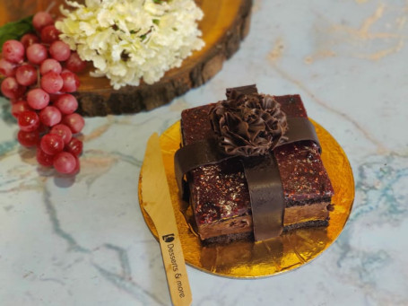 Very Berry Chocolate Mousse Cake