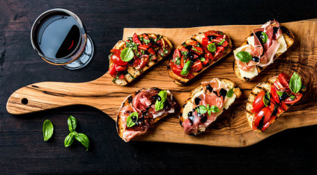 Italian Stuffed Garlic Bread