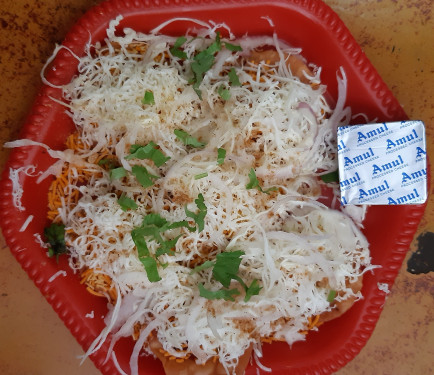 Crunchy Cheese Aloopuri