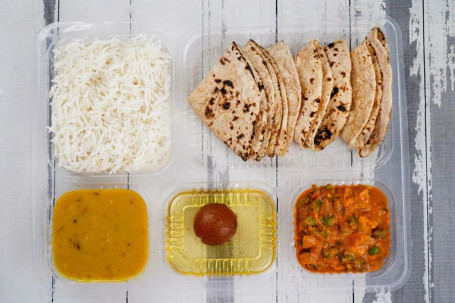 Student Class Thali