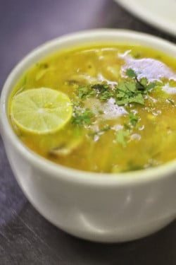 Lemon Coriander Soup Prawns