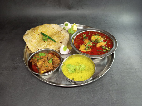 Express Maharashtrian Chicken Thali