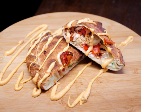 Peri Peri Calzone