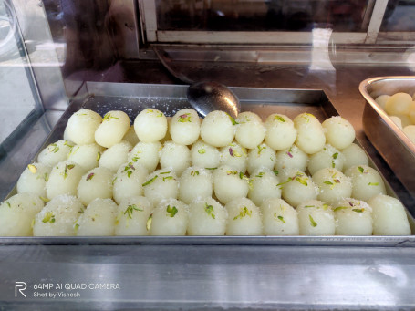 Rasgulla(White)