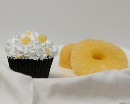 Pineapple Cupcake (Per Pc)