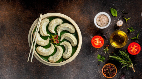 Steamed Masala Chicken Momo