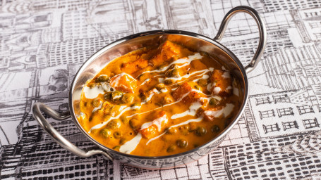 Shahi Paneer Peas Curry