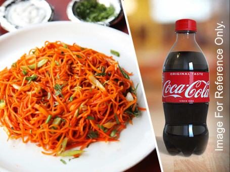 Veg Singapuri Noodles Coke 250 Ml Pet Bottle