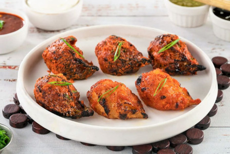 Chicken Tandoori Momos(8 Pcs)