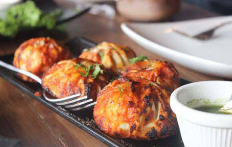 Veg Tandoori Momos [8 Pc]