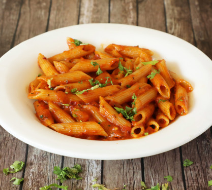 Chicken Penne Red Sauce