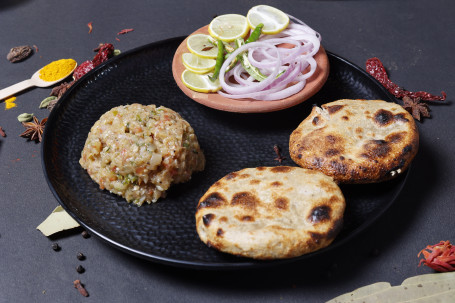 Litti-Chokha 2Pcs( Ekdum Bihari Thaat Wala Swaad)