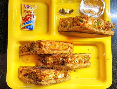 Aloo Tikki Grilled Sandwich(4Pc)