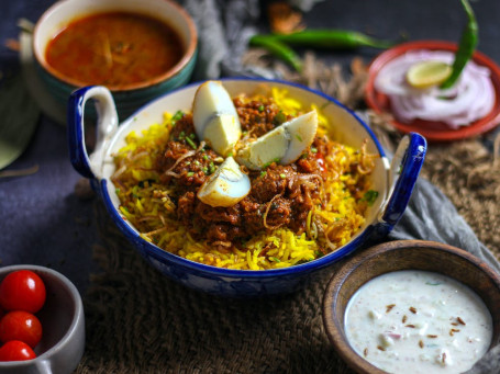 Lucknowi Dum Mutton Biryani