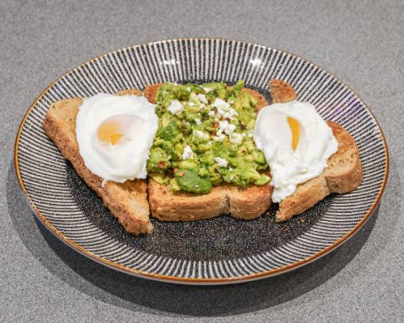 Smashed Avocado With Chilli And Cheese