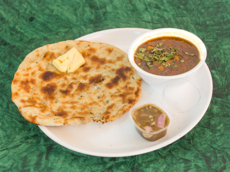 Mixed Amritsari Kulcha With Dal