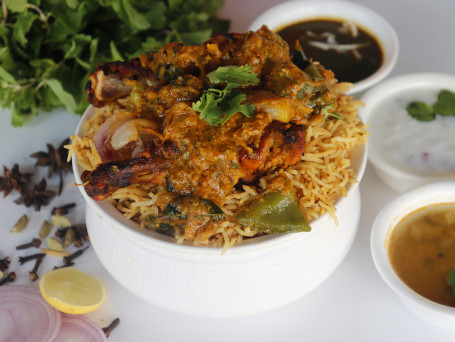 Punjabi Chicken Biryani (1200 Ml)