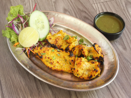 Sarson Ka Mahi Tikka(4 Pcs)