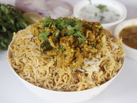 Nv- Mogalai Chicken Biryani