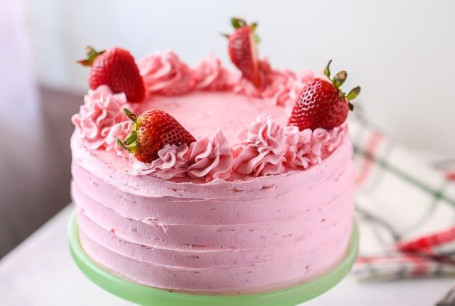 Strawberry Cool Cake (1/2 Kg)