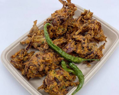 Onion Bhajiya Plate