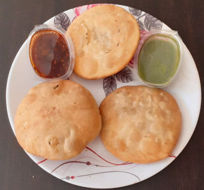 Rajsthani Onion Kachori (2 Pc)