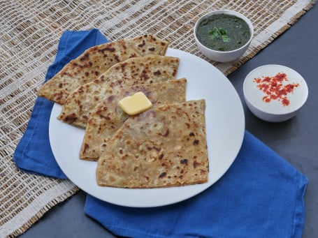 2 Pcs Pyaaz Paratha Curd Pickle