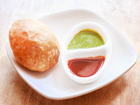 Khasta Kachori(1Pc)