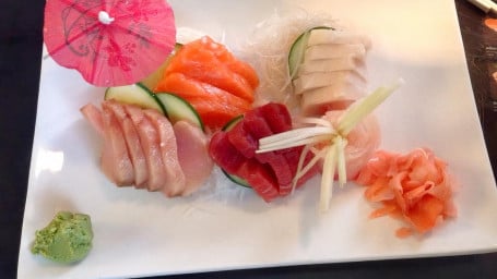 Sashimi Deluxe (20)