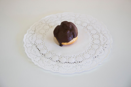 Profiterole (Chocolate Coated)