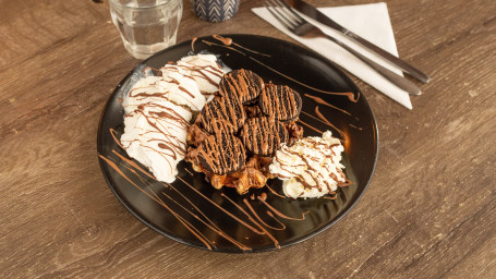 Belgian Oreo Waffle