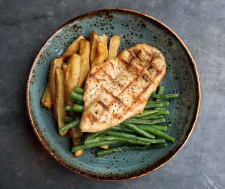 Simply Grilled Chicken With Green Beans Chips