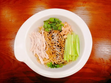 Seasame Paste Cold Noodles With Chicken Shreds