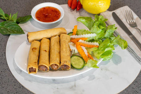 Cha Gio Thit (Pork Fried Spring Roll) Rolls)