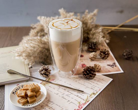 Jiāo Cremation Caramel Milk Tea