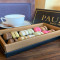 Zūn Xiǎng Zōng Hé Mǎ Kǎ Hóng Lǐ Hé Exclusive Assorted Macaron Gift Box