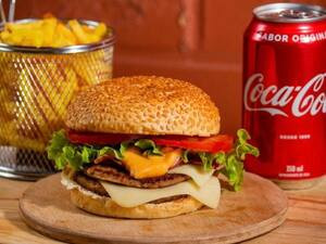 Burger+ Batata+Refrigerante Lata