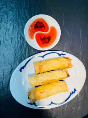 Homemade Vegetable Spring Rolls With Sweet Chilli Dip