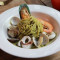 De Zhōng Hǎi Qīng Jiàng Hǎi Xiān Yì Dà Lì Miàn Mediterranean Seafood Pasta With Pesto Sauce