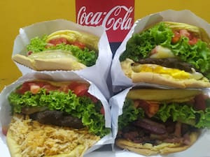 Combo Familia 4 X Salada Coca 2 Litros